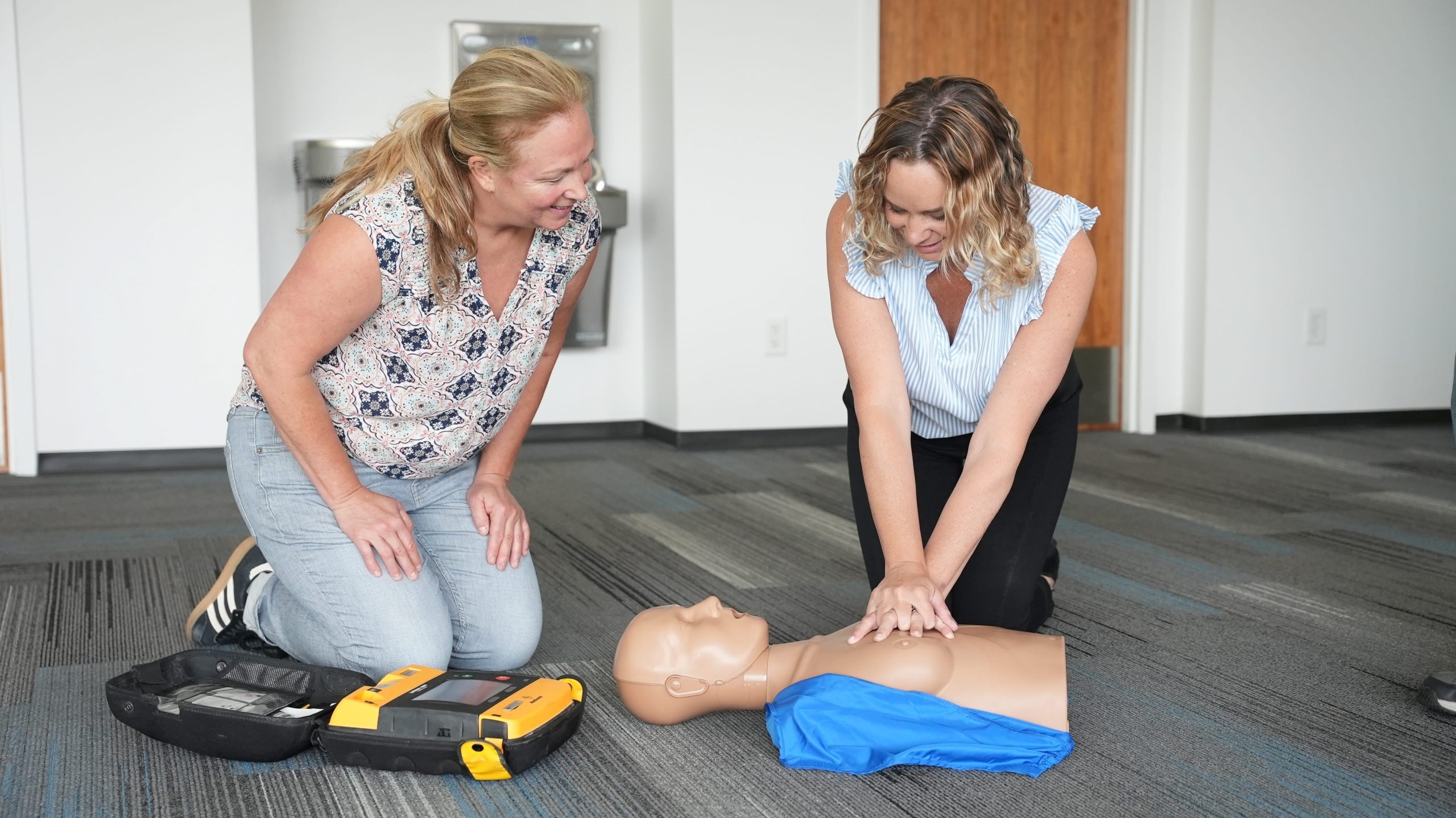 Empowering people to save lives during a cardiac emergency